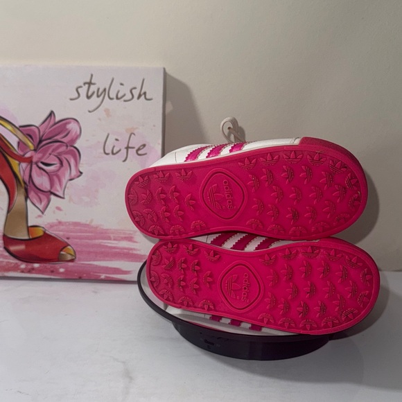 Adidas Samoa Pink and White Sneakers - Toddlers Size 7 - Picture 9 of 9